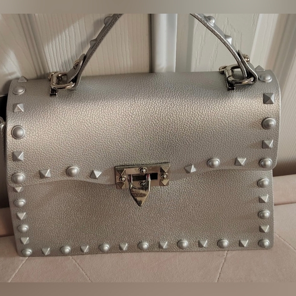 Elegant Studded Bagguette Handbag - Picture 7 of 9